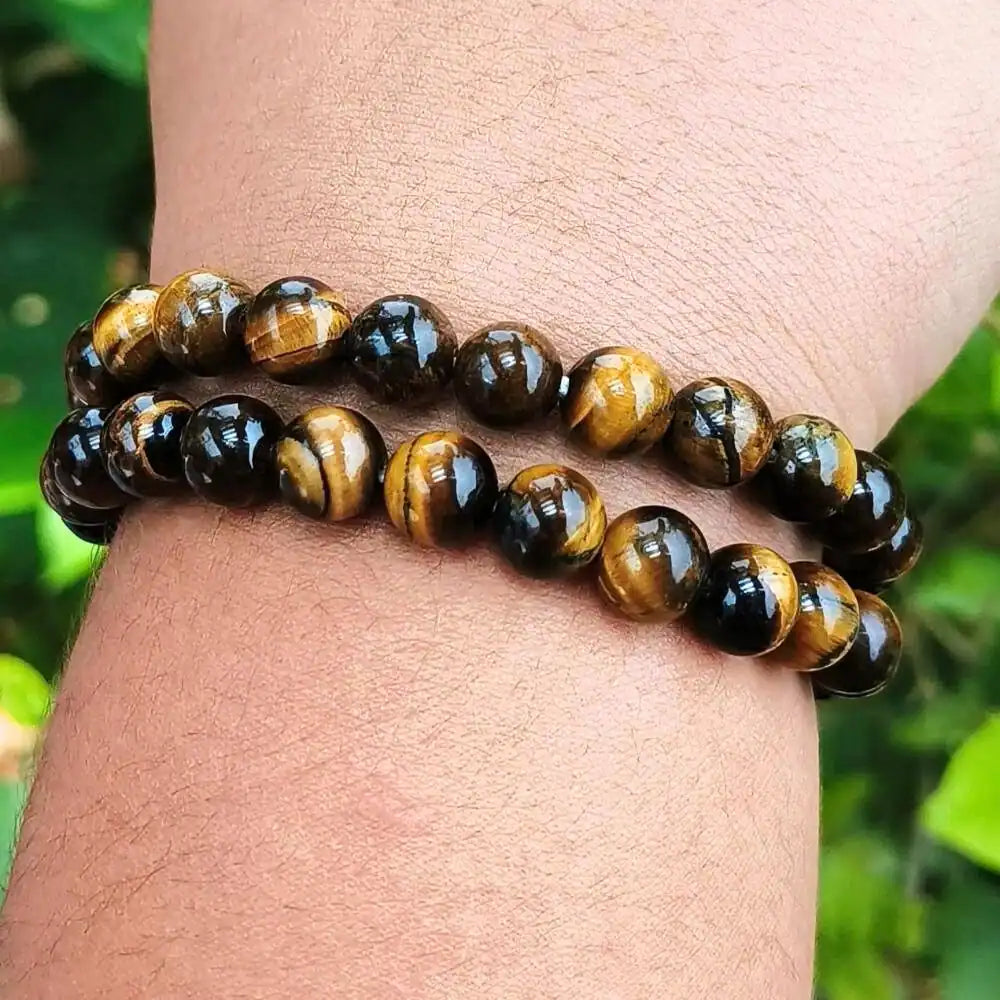 CRYSTCOP Tiger Eye bracelet 8mm made of polished round beads worn on wrist
