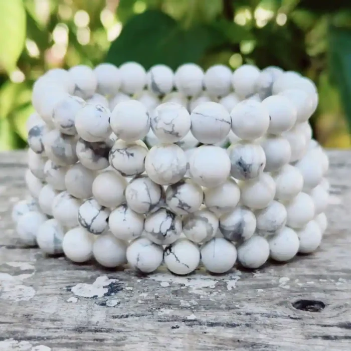 CRYSTCOP - HOWLITE BRACELET