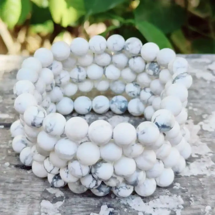 CRYSTCOP - HOWLITE BRACELET