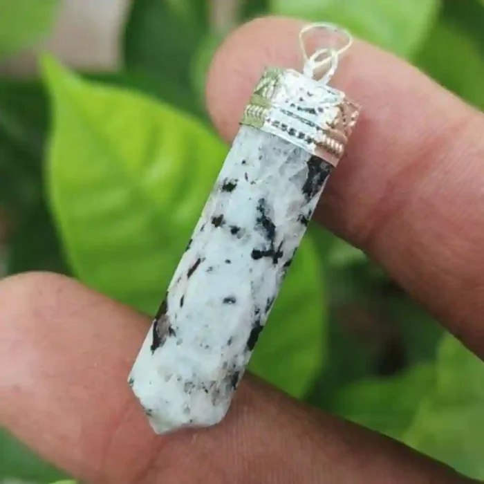 CRYSTCOP - RAINBOW MOONSTONE PENCIL PENDANT